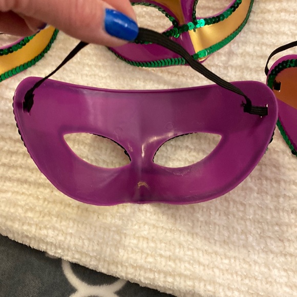 Set of 7 Mardi Gras Masks! Could be Halloween Costumes or Party Favors too! - Picture 3 of 8